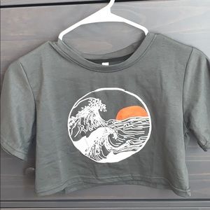 NWT Trendy Crop Top Size Small